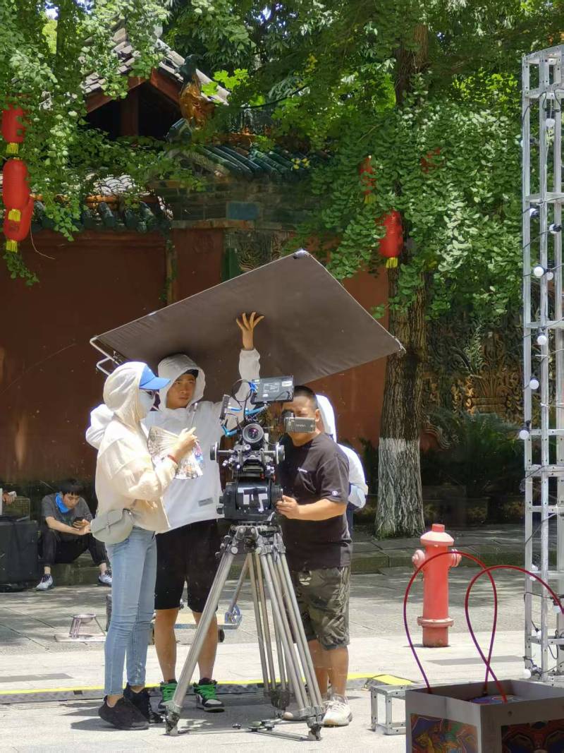 市南区产品宣传视频拍摄公司避坑：资质、案例、服务全解析